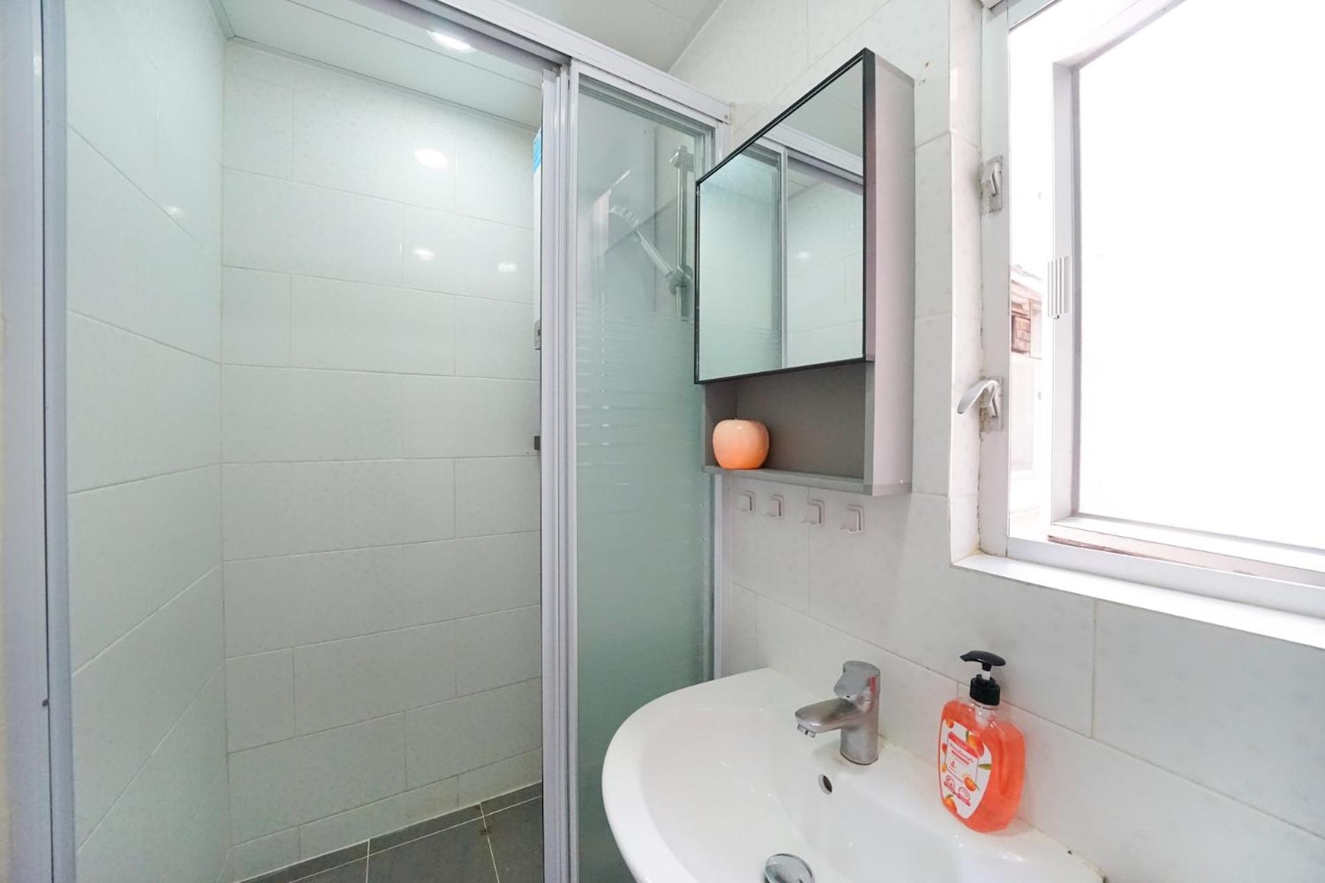 Student Accommodation - 294 Hennessy Road Hong Kong Bagian luar foto